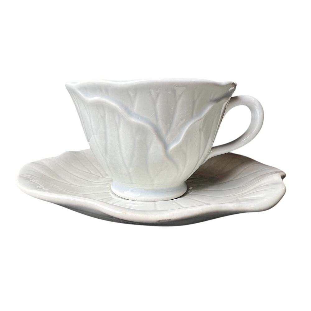 VINTAGE METLOX LOTUS BLUE/WHITE‎ COFFEE CUP & SAUCER